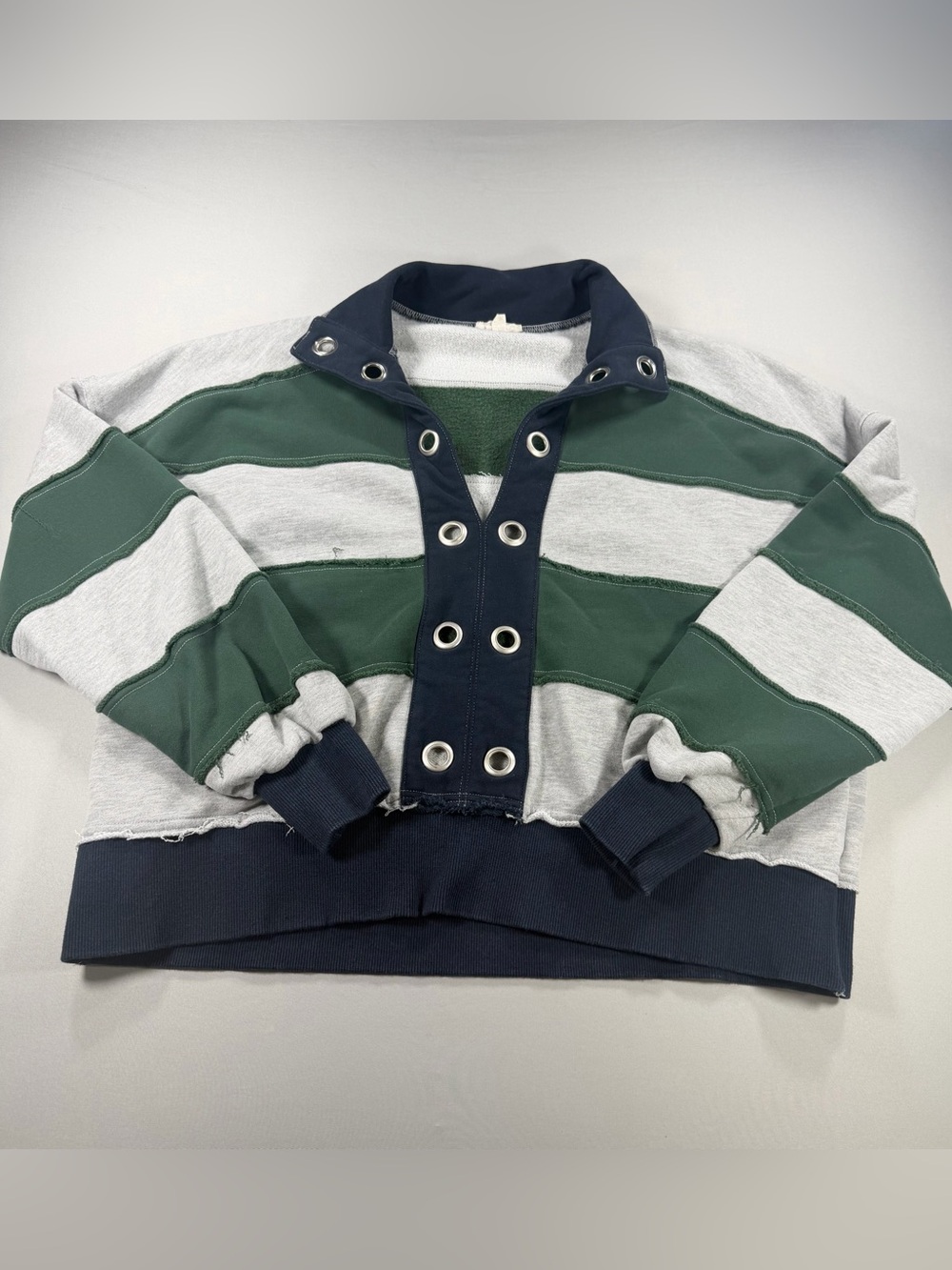 Hem & Thread Small Rugby Sweatshirt Oversized Striped Grommet Pullover
